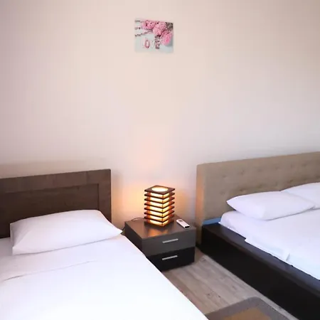 Apartment Damias